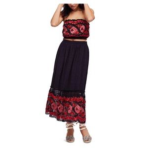 NWT Free People Rosebud Set